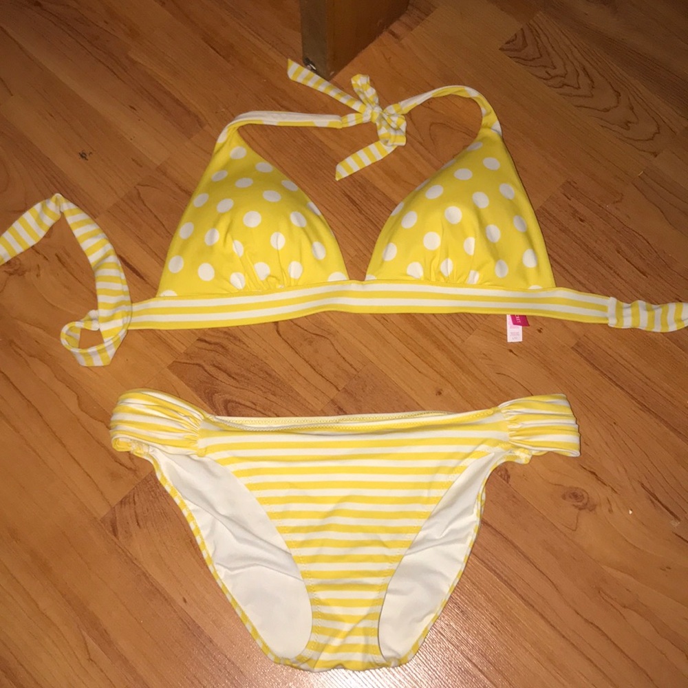 adorable victoria secret bikini